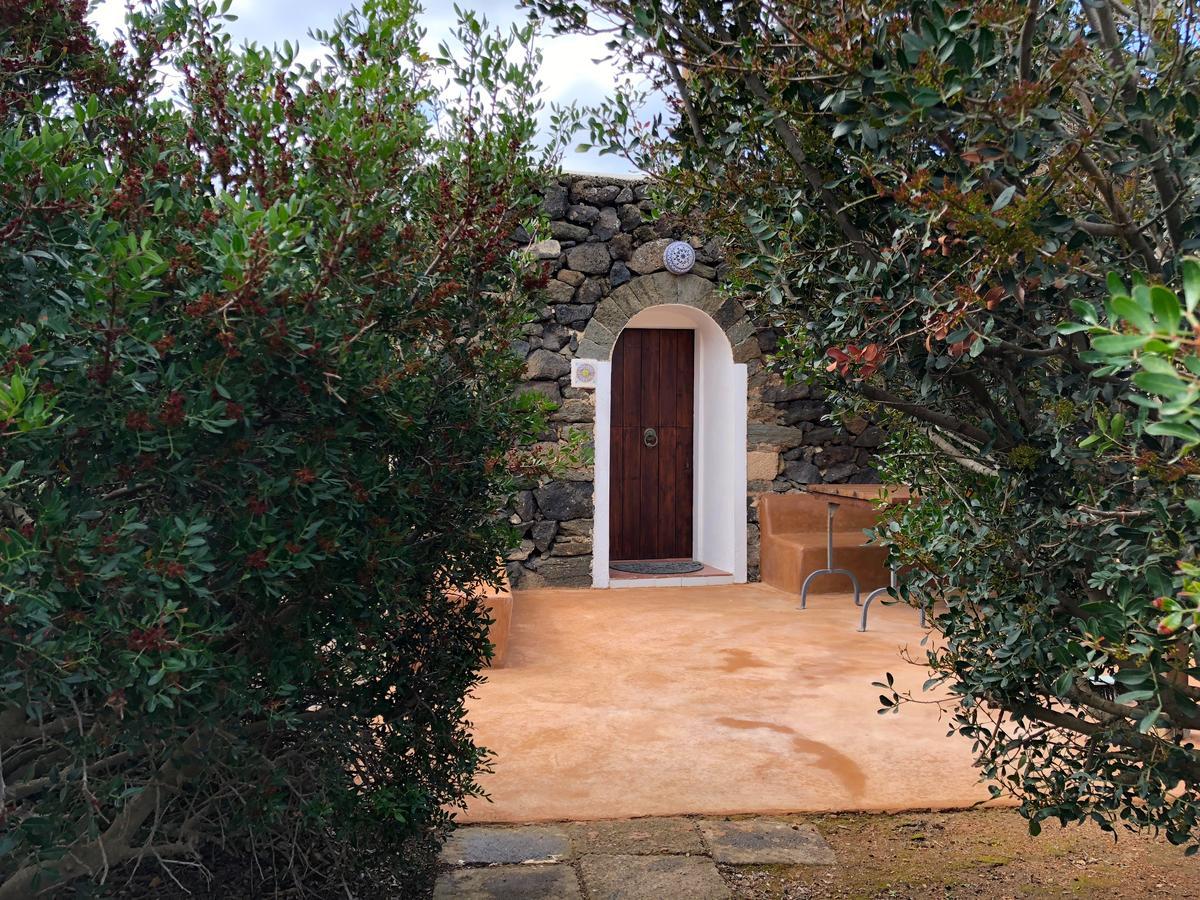 Villa I Dammusini Di Pantelleria Extérieur photo